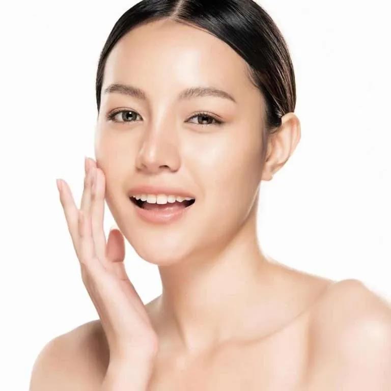 Отбеливающий премиум-лосьон Pure White Premium Whitening Lotion 100мл Amenity Япония